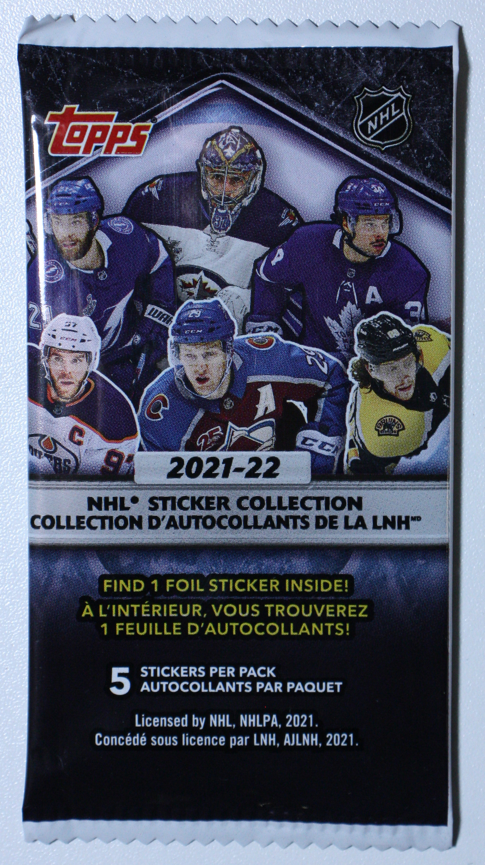 Topps 2021/2022 NHL Sticker Collector Album