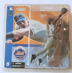 METS DE NEW YORK -  #12 ROBERTO ALOMAR (18 CM) 3 -  MCFARLANE TOYS