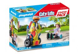 PLAYMOBIL - STARTER PACK - SECOURISTE AVEC GYROPODE (34 PIÈCES) -  CITY LIFE 71257