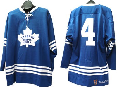 toronto maple leafs red jersey