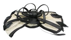 1920 -  SINAMAY FASCINATOR HAT WITH BLACK FEATHERS - BLACK/CREAM WHITE