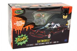 BATMAN -  66 BATMOBILE WITH BATMAN FIGURES 1/25 (LEVEL 2 - MODERATE)