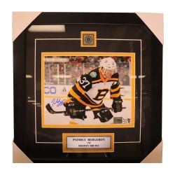 BOSTON BRUINS -  PATRICE BERGERON AUTOGRAPHED FRAME PHOTO (8