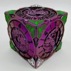 CANA-DICE -  CUBE OF CHAOS - CHROMATIC GREEN & PURPLE IN BLACK BOX -  SPINNER DICE