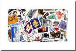 CANADA -  900 ASSORTED STAMPS - CANADA
