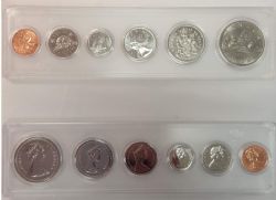 CIRCULATION COINS SETS -  1976 CIRCULATION COINS SET - DETACHED JEWELS (REGULAR) -  1976 CANADIAN COINS