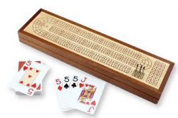 CRIBBAGE -  WOODEN CRIBBAGE BOARD BOX WITH COMPARTMENT, CARDS AND METAL PEGS