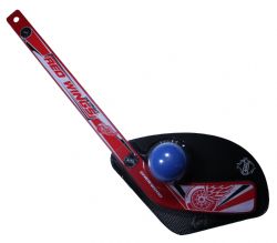 DETROIT RED WINGS -  STICK WITH FOAM BALL