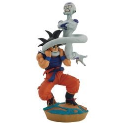 DRAGON BALL -  SON GOKU VS FRIEZA FIGURE -  REVIBLE MOMENT