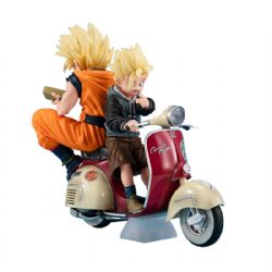 DRAGON BALL -  SUPER SAIYAN SON GOKU & SUPER SAIYAN SON GOHAN ON MOTORBIKE FIGURE -  DESKTOP REAL MCCOY EX