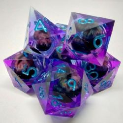DRAGON'S EYE LIQUID CORE DICE KIT -  BLUE / PURPLE WITH BLUE NUMBERS IN A BLACK SUEDE POUCH (7)