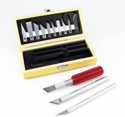 EXCEL -  HOBBY KNIFE WOODEN BOX WITH 3 KNIVES AND 10 BLADES