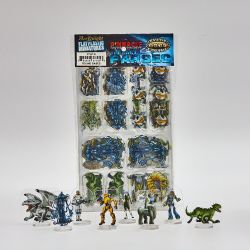 FLAT PLASTIC MINIATURES -  THE LAST PARSEC - PRIMER (124 MINIS) -  RPG MINIATURE