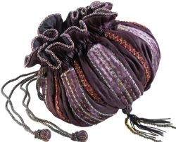 HARRY POTTER -  HERMIONE GRANGER'S BAG - PROP REPLICA -  THE NOBLE COLLECTION