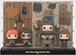 HARRY POTTER -  POP! VINYLE FIGURE OF HARRY POTTER IN HAGRID'S HUT -  TELEVISION MOMENT 04