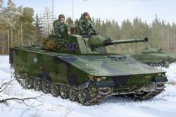HOBBY BOSS -  1/35 - TANK CV90-40 IFV SWEDISH 82474