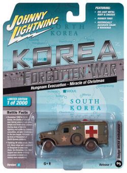 KOREA: THE FORGOTTEN WAR -  HUNGNAM EVACUATION - MIRACLE OF CHRISTMAS - DODGE WC54 AMBULANCE (WEATHERED) -  JOHNNY LIGHTNING 3
