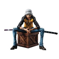 ONE PIECE -  TRAFALGAR LAW FIGURE -  PLAYBACK MEMORIES