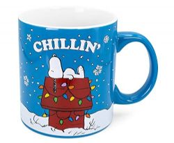 PEANUTS -  SNOOPY CHILLIN CERAMIC MUG (20 OZ)