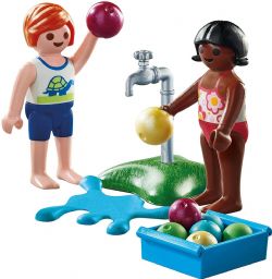 PLAYMOBIL -  CHILDREN WITH WATER BALLOONS (14 PIECES) 71166