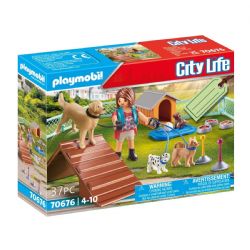 PLAYMOBIL -  DOG TRAINER GIFT SET (37 PIECES) 70676