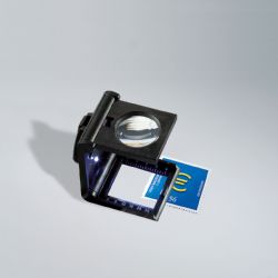 POCKET MAGNIFIERS -  FOLDING MAGNIFIER WITH CALIBRATION AND LED (5X)