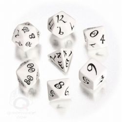 Q WORKSHOP -  WHITE AND BLACK DICE SET (7) -  RPG