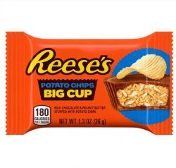 REESE'S -  BIG CUP WITH POTATO CHIPS