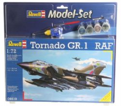 REVELL -  1/72 - TORNADO GR.1 RAF (SKILL LEVEL 3) -  MODEL SET 64619