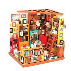 ROBOTIME -  SAM'S STUDY - DOLLHOUSE MINIATURES (ENGLISH) -  ROLIFE