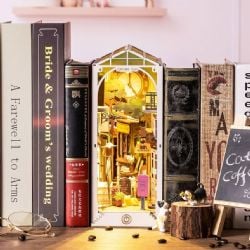 ROBOTIME -  SUNSHINE TOWN - BOOKNOOK -  ROLIFE