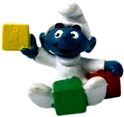 SMURFS -  BABY SMURF WITH BLOCKS - SLIGHT WEAR -  1985 SMURFS 20214