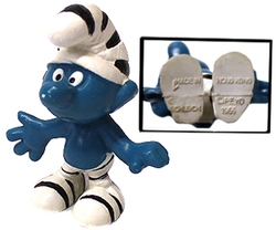 SMURFS -  PRISONER SMURF - MADE IN HONG KONG - SLIGHT WEAR 20010