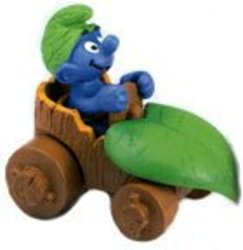 SMURFS -  SMURF IN CAR 40264