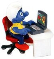 SMURFS -  SMURF WITH LAPTOP 40263