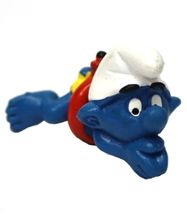 SMURFS -  SWIMMER SMURF - RED AND BLACK WATER WING, NO MOUTH -  SCHTRUOMPFS 1977 20025