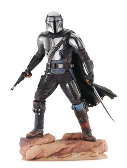 STAR WARS -  THE MANDALORIAN SEASON 3 - DIN DJARIN- SCALE 1/6 -  GENTLE GIANT