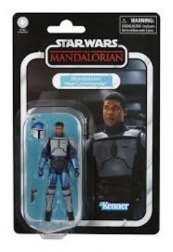 STAR WARS -  THE MANDALORIAN - THE MANDALORIAN FLEET COMMANDER FIGURINE (3.75