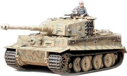 TAMIYA -  1/35 - TANK 
