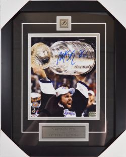 TAMPA BAY LIGHTNING -  MARTIN ST-LOUIS AUTOGRAPHED FRAME PHOTO (8