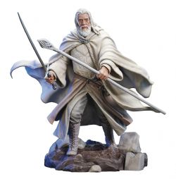 THE LORD OF THE RINGS -  GANDALF THE WHITE FIGURE -  GALLERY DIORAMA
