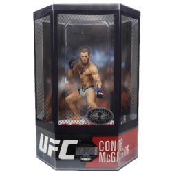 UFC POSED -  CONOR MCGREGOR FIGURE (7 IN) - PLATINUM EDITION -  MCFARLANE TOYS