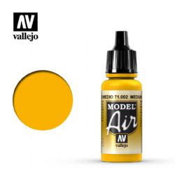 VALLEJO PAINT -  MEDIUM YELLOW (17 ML) -  MODEL AIR VAL-MA #71002