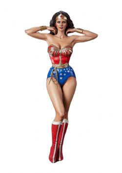 WONDER WOMAN -  WONDER WOMAN 1975 TV SERIES (LINDA CARTER) FIGURE - BONUS VERSION - 1/3 -  MUSEUM MASTERLINE