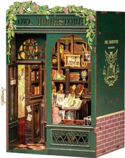 WOODEN BOOK NOOK -  OWL BOOKSTORE (139 PIECES)