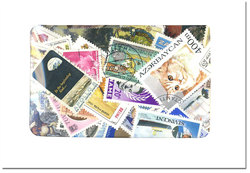 WORLD -  600 ASSORTED STAMPS - WORLD