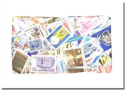 AMERIQUE LATINE -  3000 DIFFÉRENTS TIMBRES - AMÉRIQUE LATINE