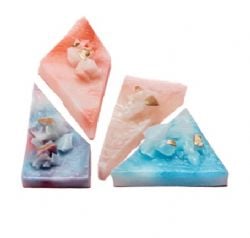 CRISTAUX -  ENSEMBLE DE 4 CRISTAUX AUX FORMES SPÉCIALES (SAVEURS ALÉATOIRES)