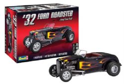 FORD -  1932 FORD ROADSTER 1/24 -  REVELL