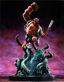 HELLBOY -  STATUE DE HELLBOY ; ÉDITION LIMITÉE (537/1000) - USAGÉE